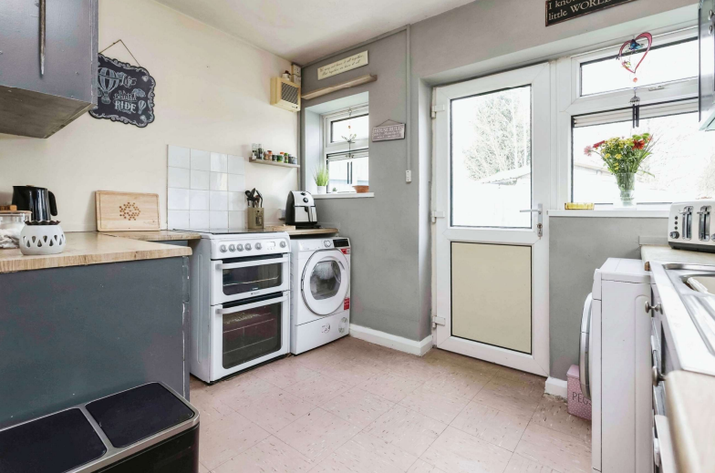 3 bed Semi-Detached