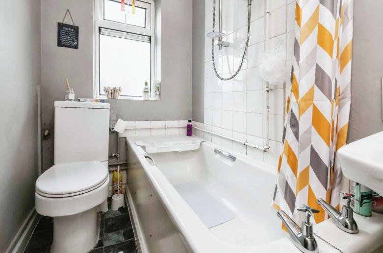 3 bed Semi-Detached
