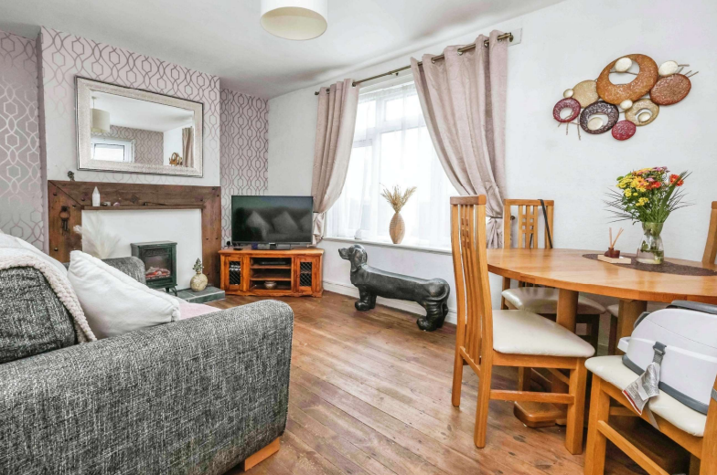 3 bed Semi-Detached