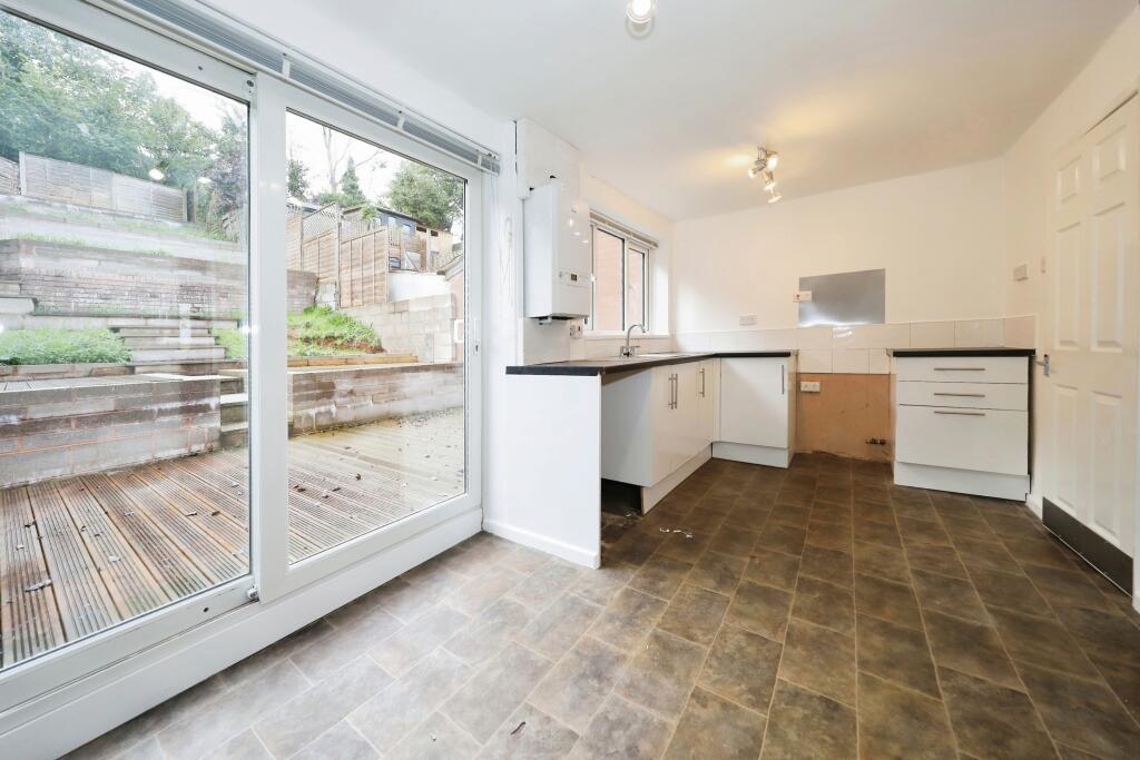 3 bed Terraced