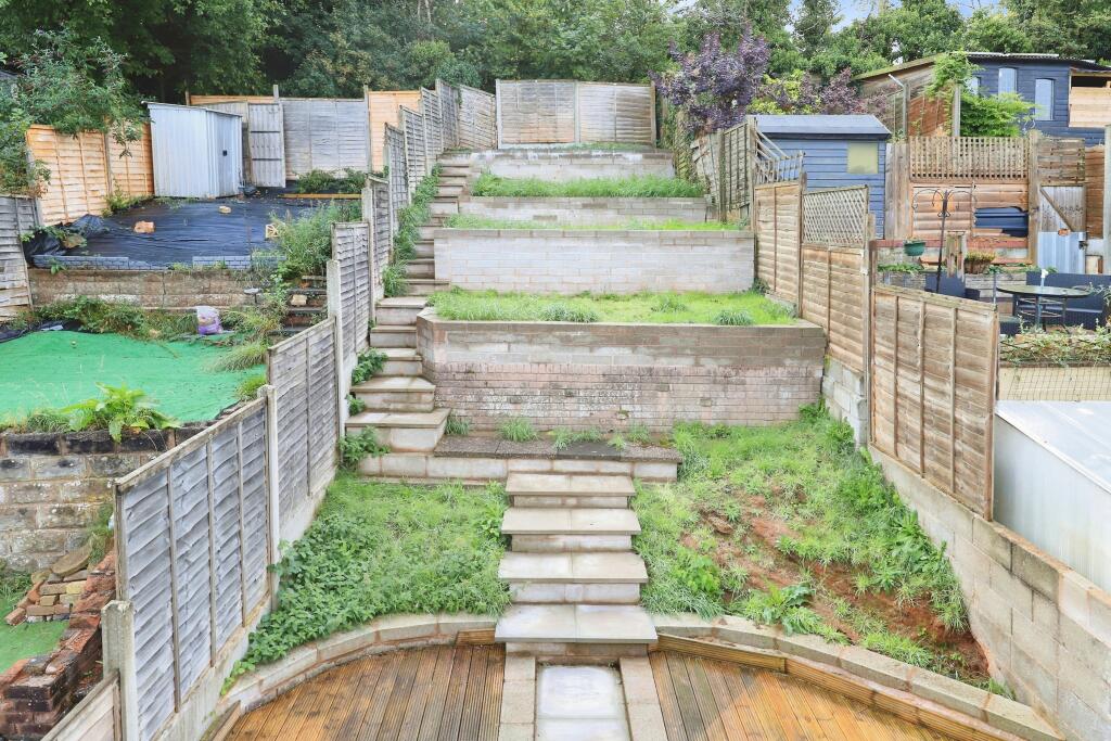 3 bed Terraced