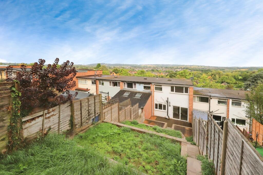 3 bed Terraced