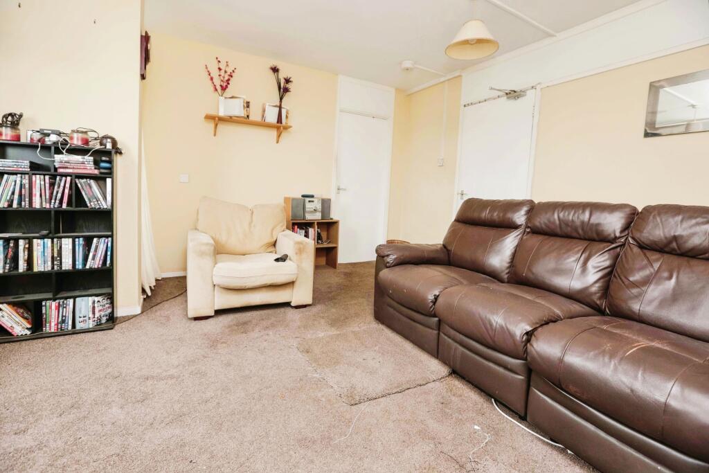 1 bed Block of Apartments