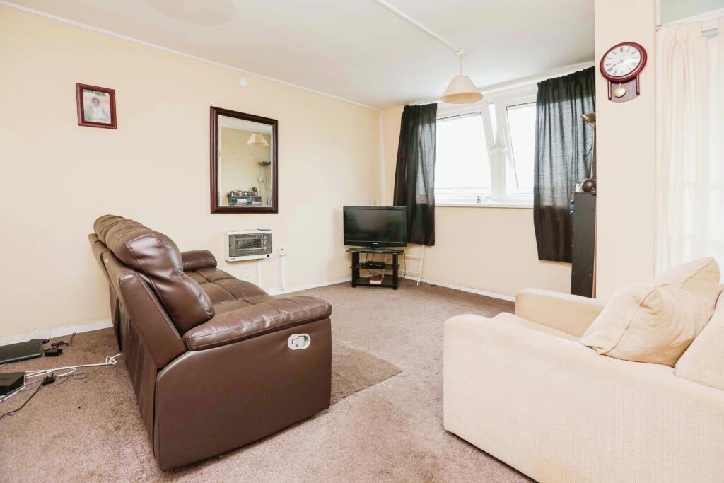 1 bed Block of Apartments