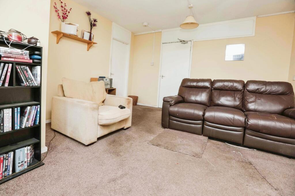 1 bed Block of Apartments