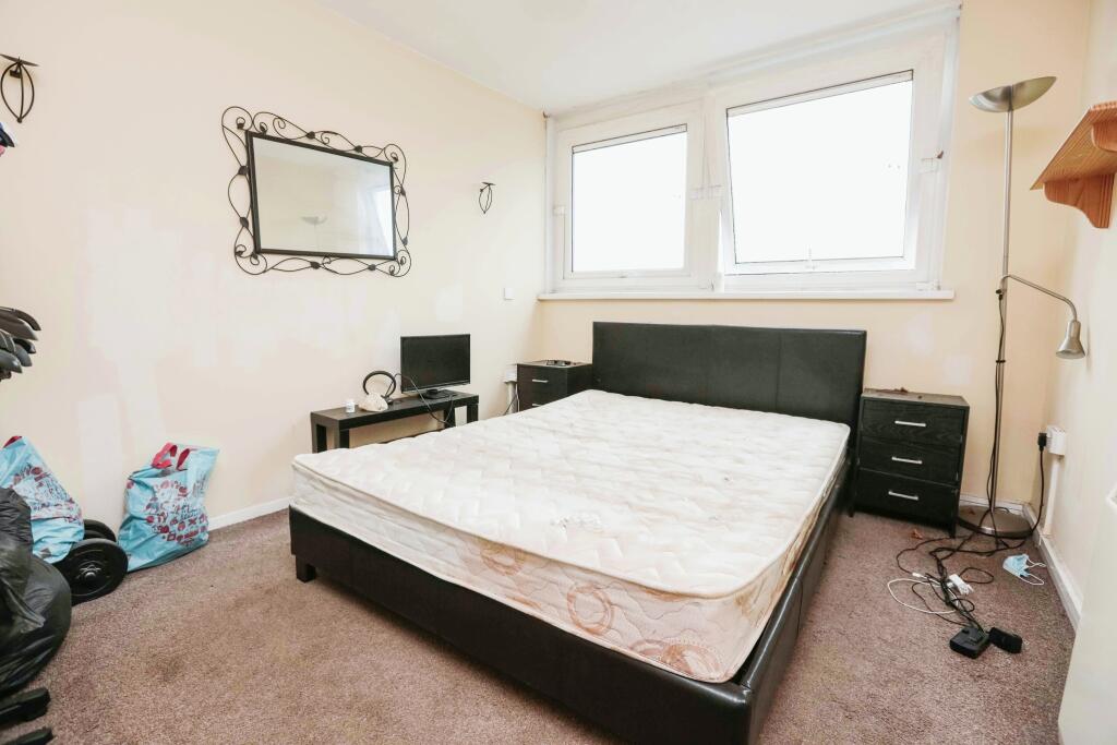1 bed Block of Apartments