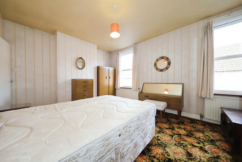 2 bed Terraced