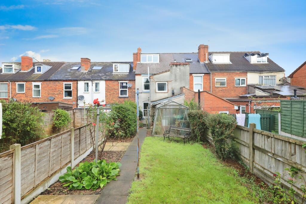 2 bed Terraced