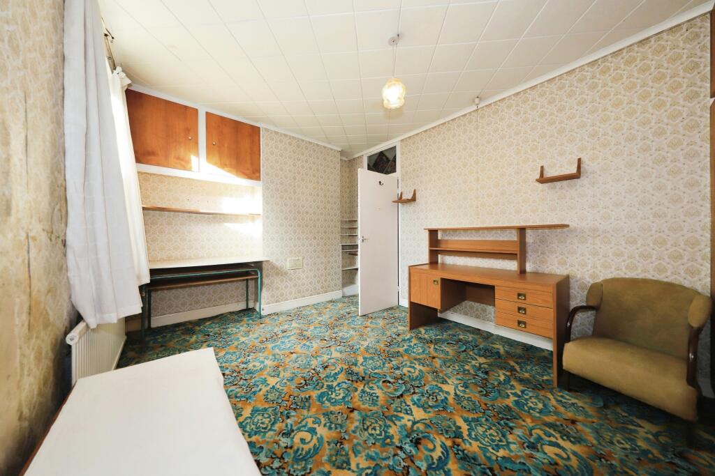 2 bed Terraced