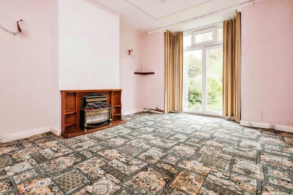 3 bed Semi-Detached