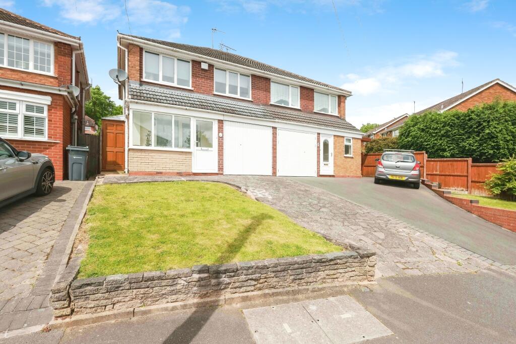 3 bed Semi-Detached