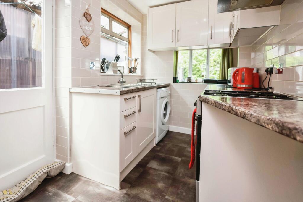 3 bed Semi-Detached