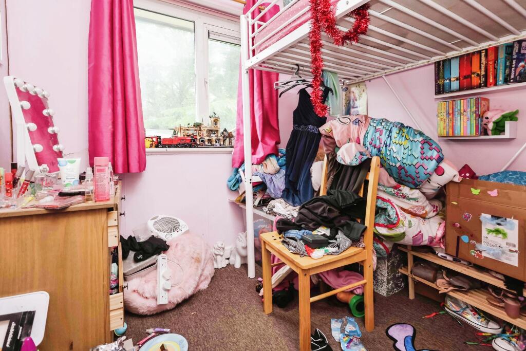 3 bed Semi-Detached