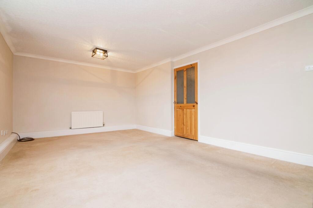 2 bed Apartment