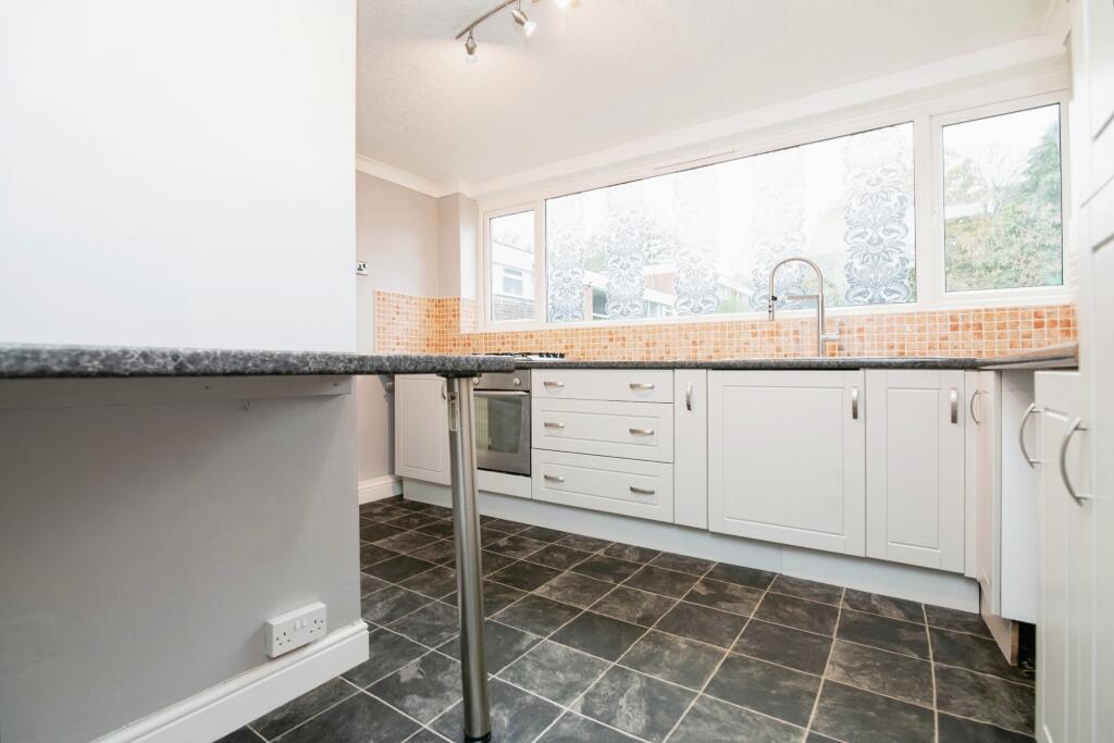 2 bed Apartment