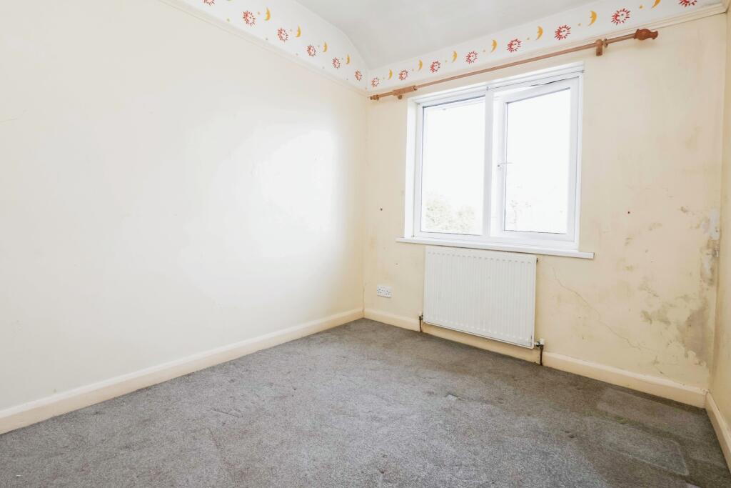 3 bed Semi-Detached