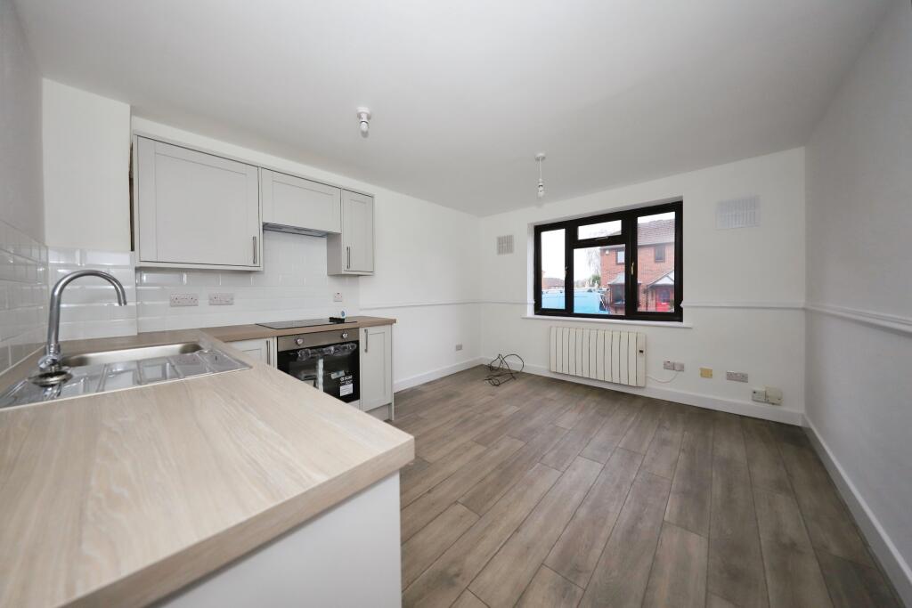 1 bed Apartment