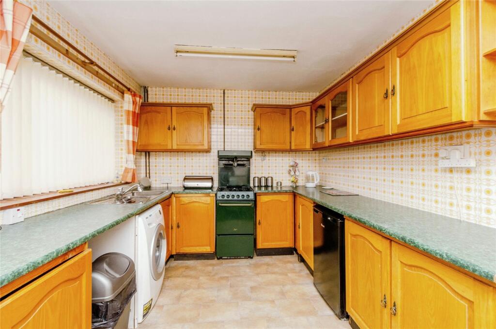 3 bed Semi-Detached