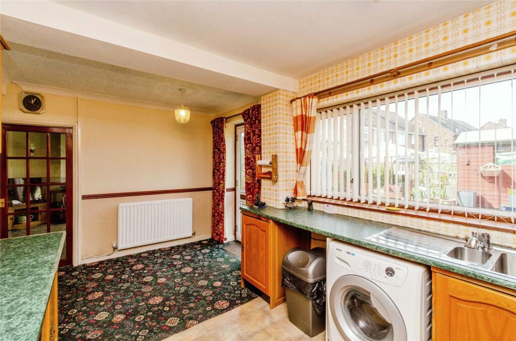 3 bed Semi-Detached
