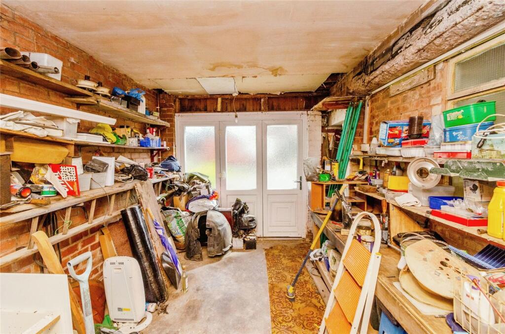 3 bed Semi-Detached