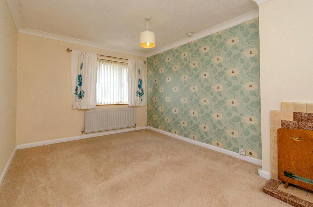 3 bed Semi-Detached