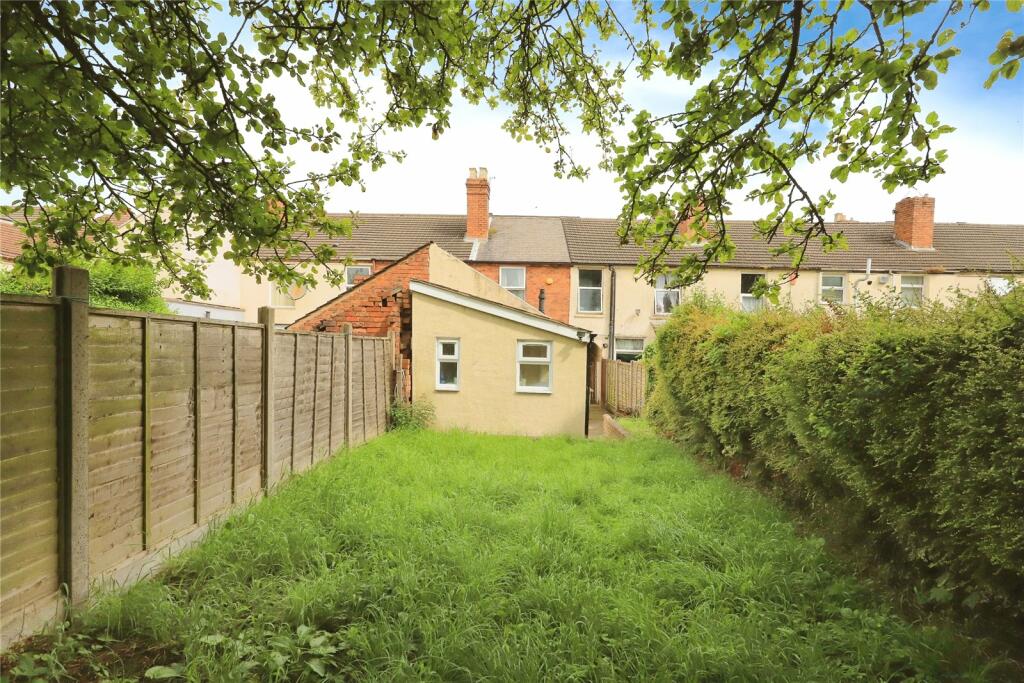2 bed House