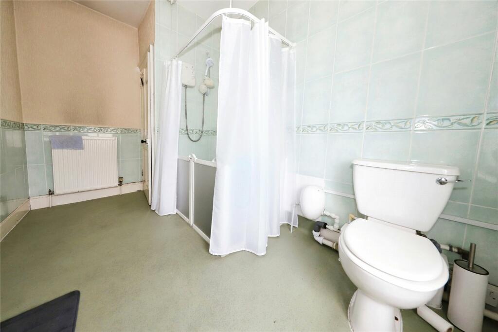 2 bed House