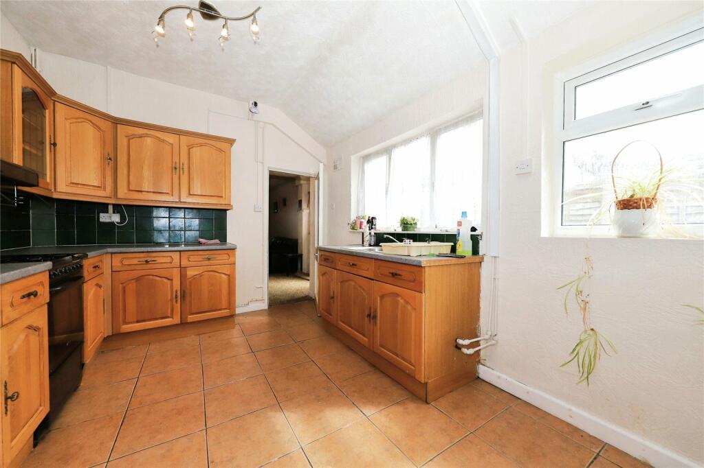 2 bed House