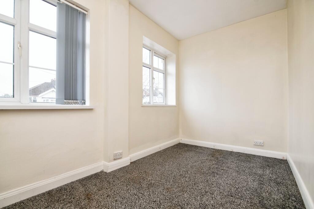 4 bed Terraced