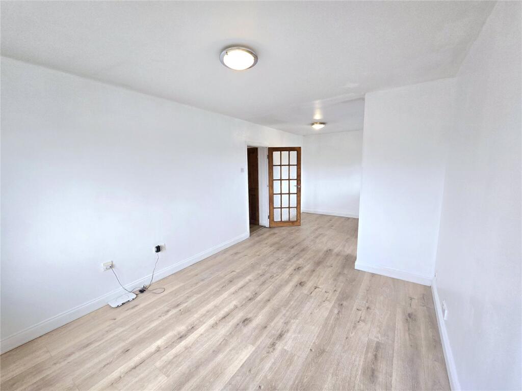 2 bed Apartment