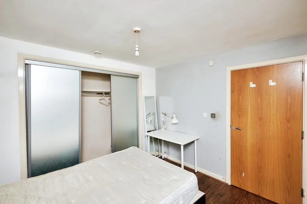 1 bed Apartment