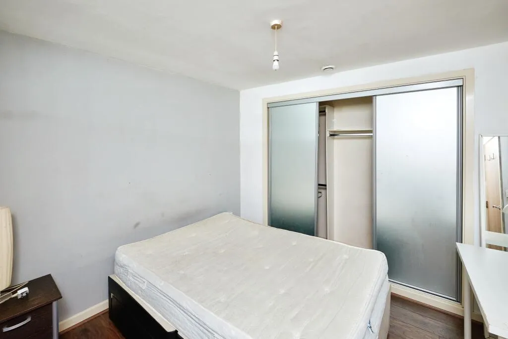 1 bed Apartment