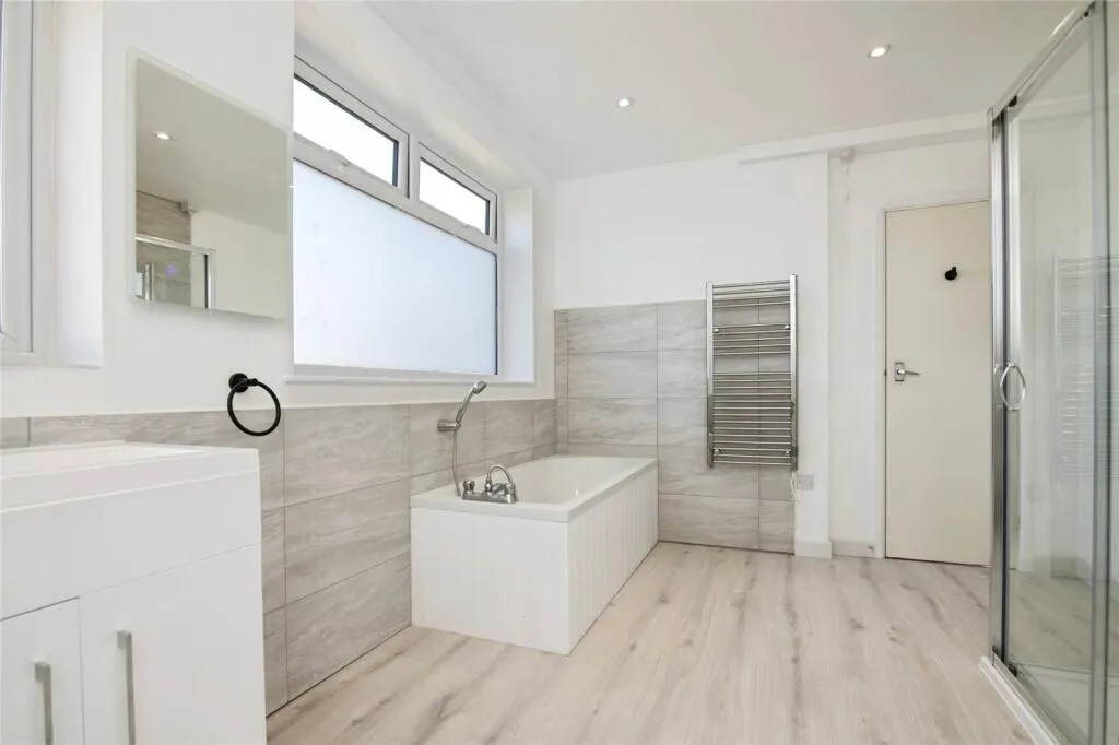 3 bed Detached