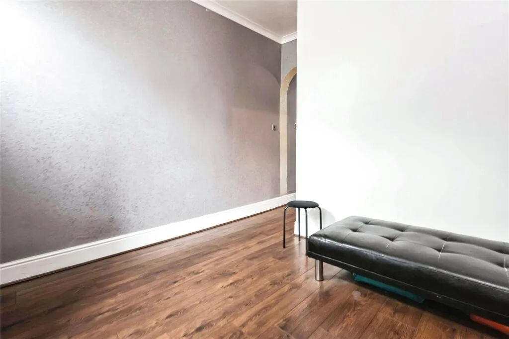 4 bed Terraced