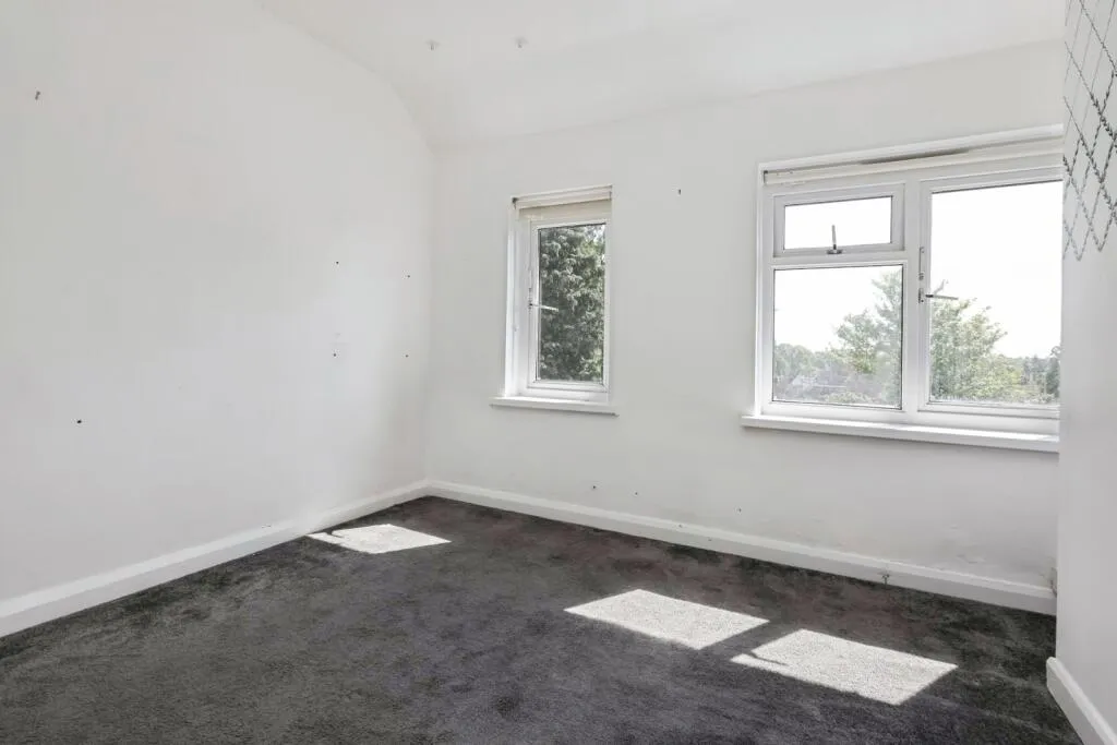 2 bed End of Terrace