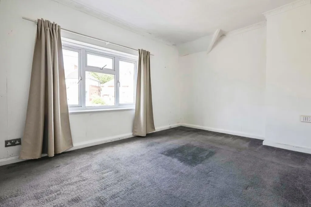 2 bed End of Terrace