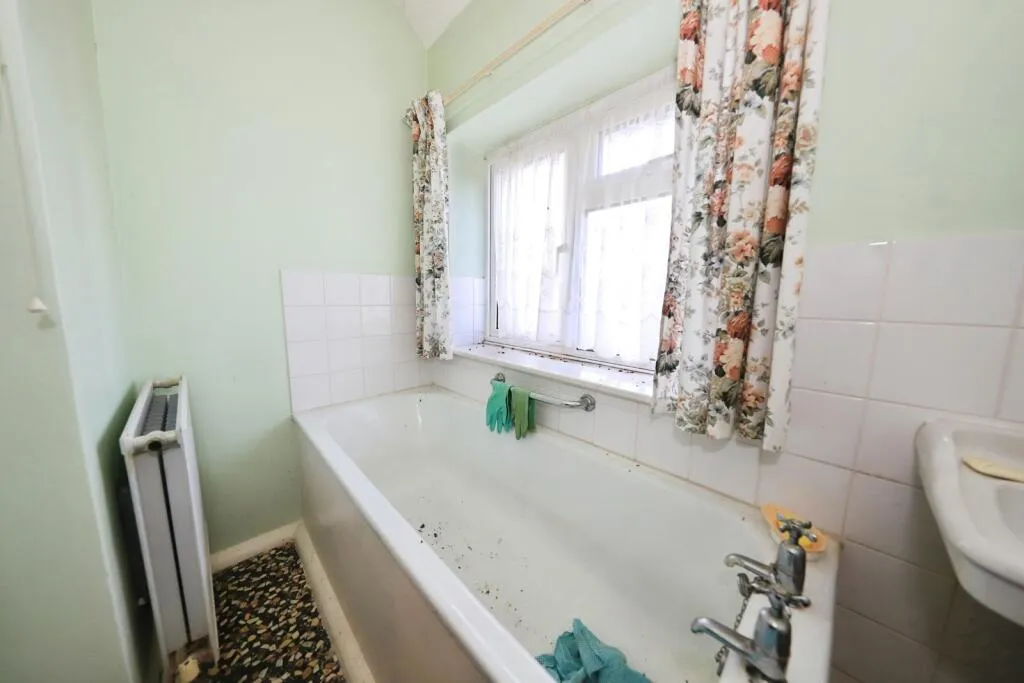 3 bed Semi-Detached