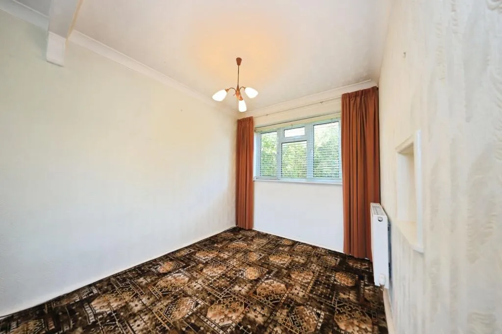 3 bed Semi-Detached