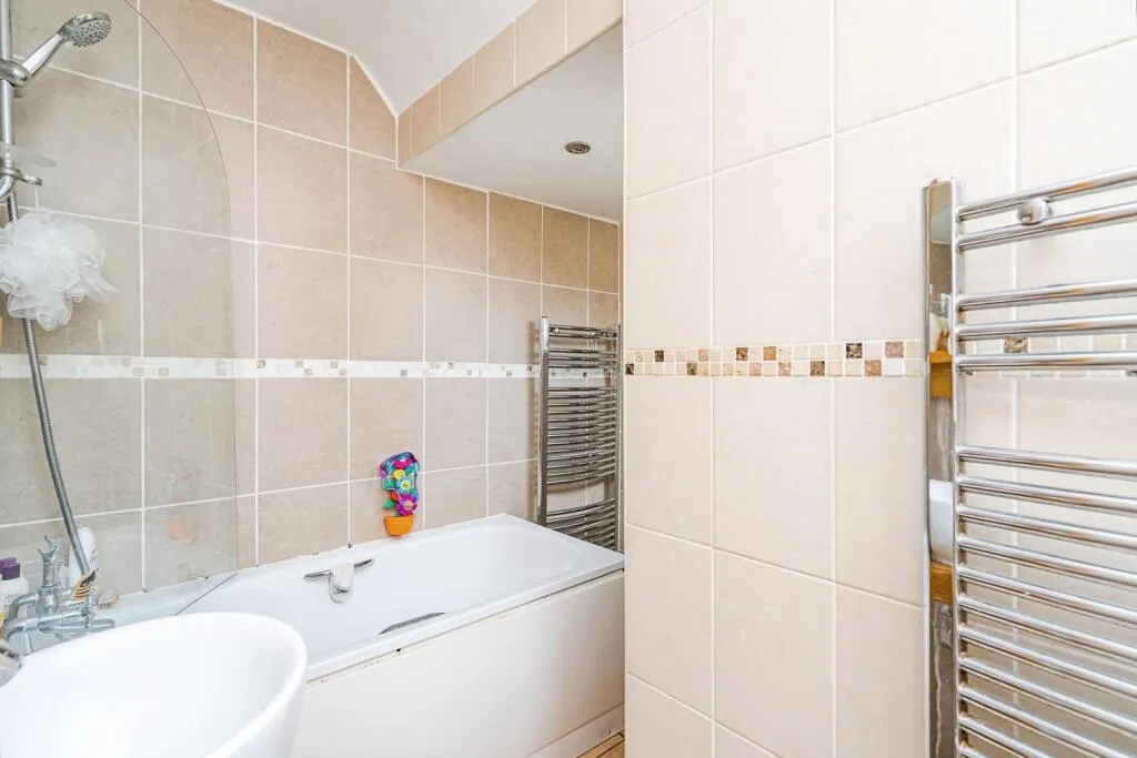 2 bed Terraced