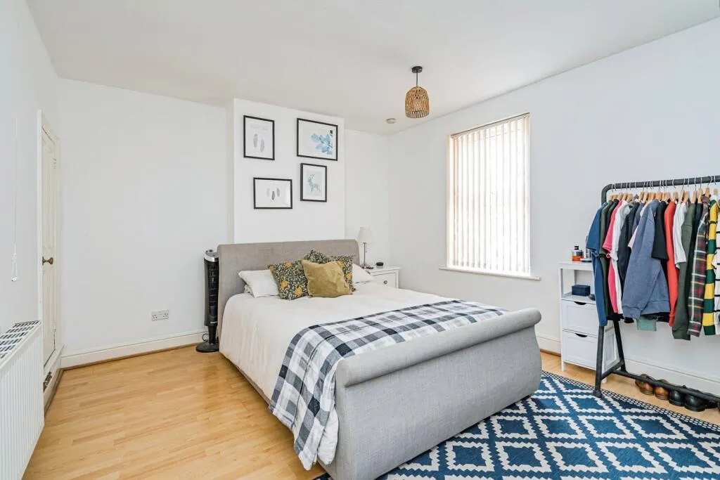 2 bed Terraced