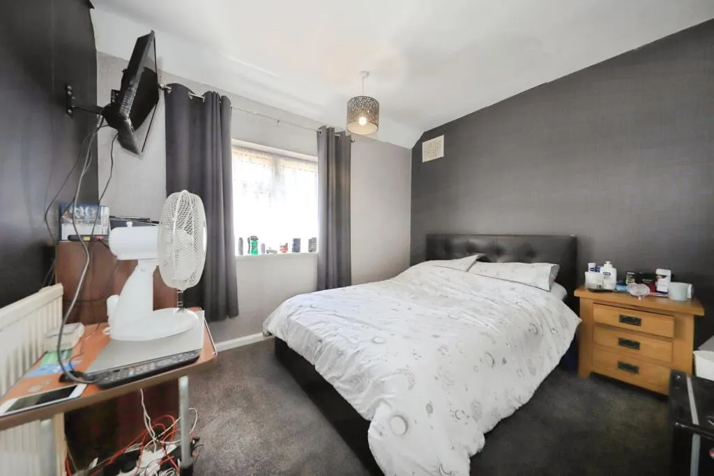 2 bed Semi-Detached