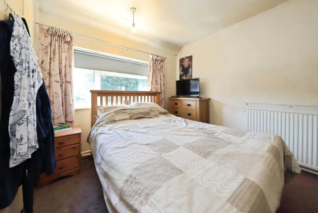 2 bed Semi-Detached