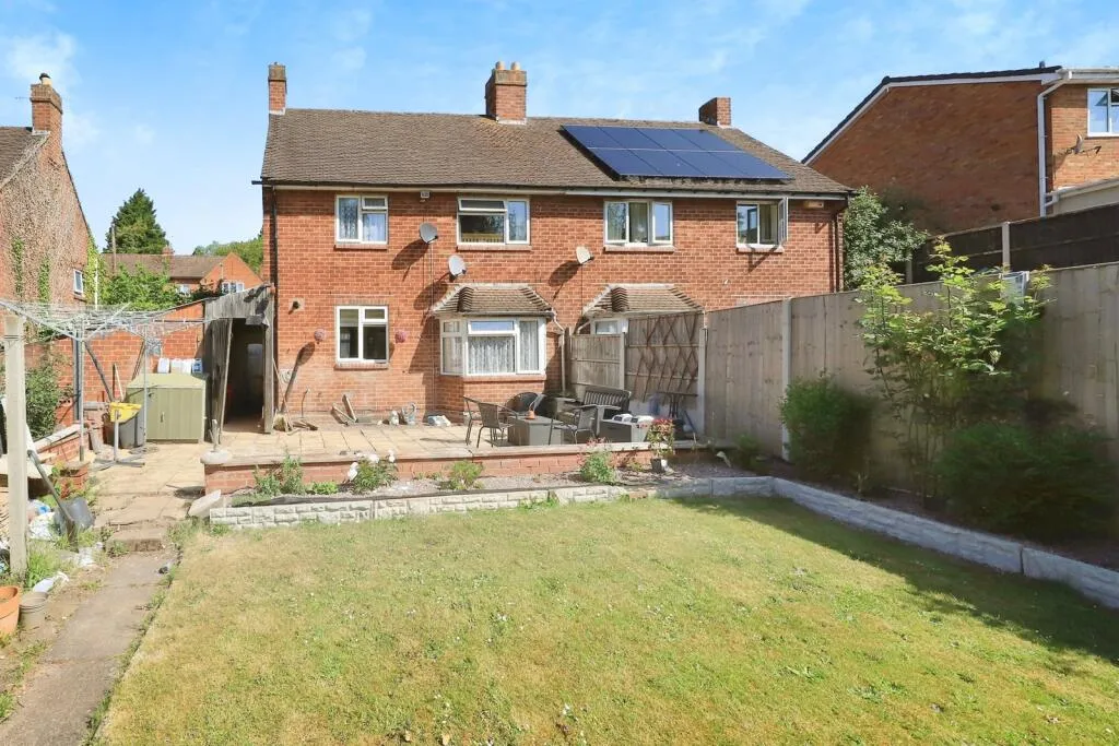 2 bed Semi-Detached