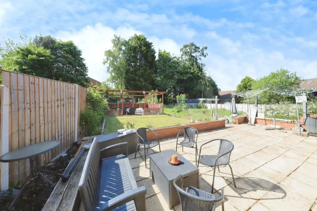 2 bed Semi-Detached