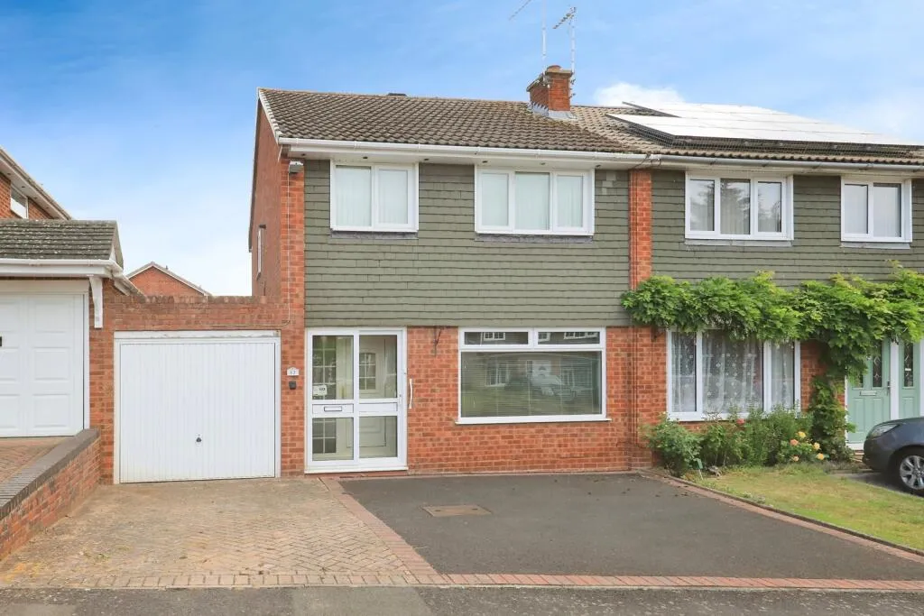 3 bed Semi-Detached