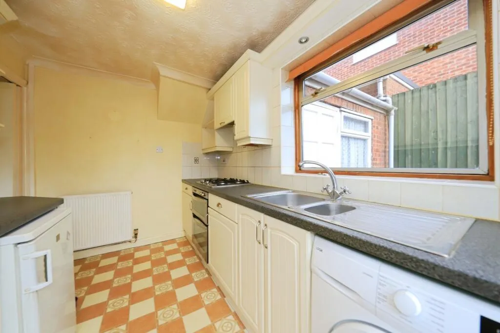 3 bed Semi-Detached