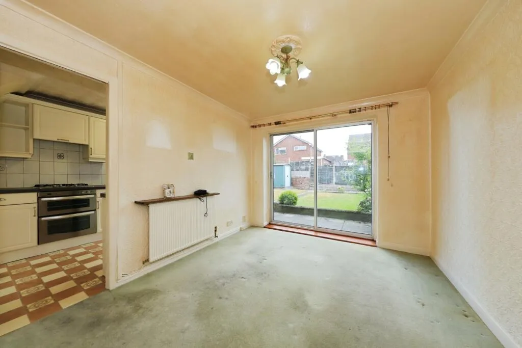 3 bed Semi-Detached
