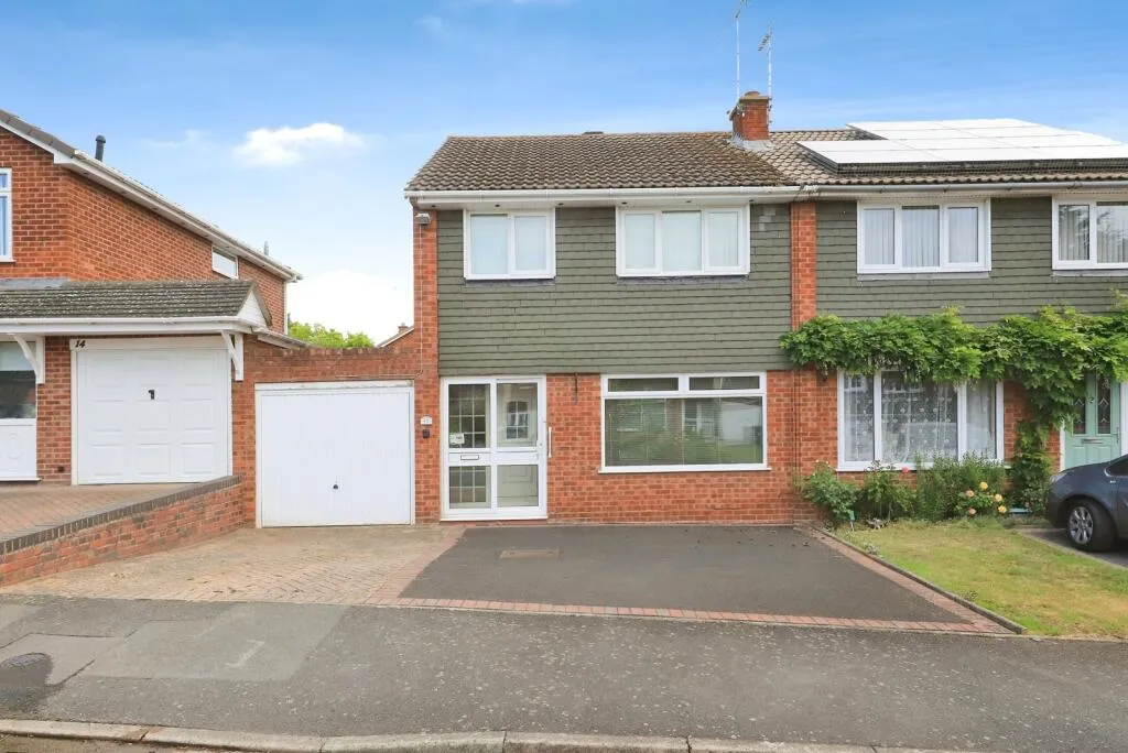 3 bed Semi-Detached