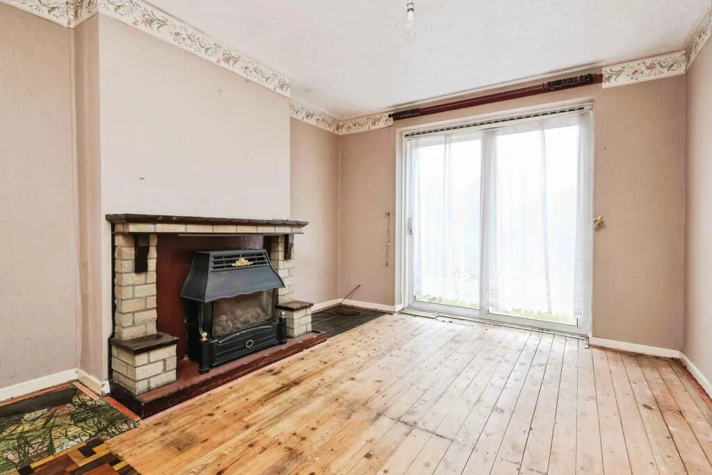 3 bed Semi-Detached
