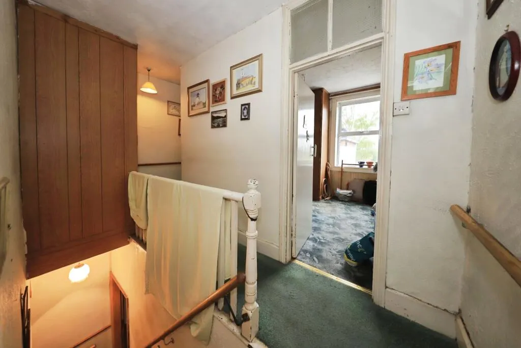 2 bed Semi-Detached